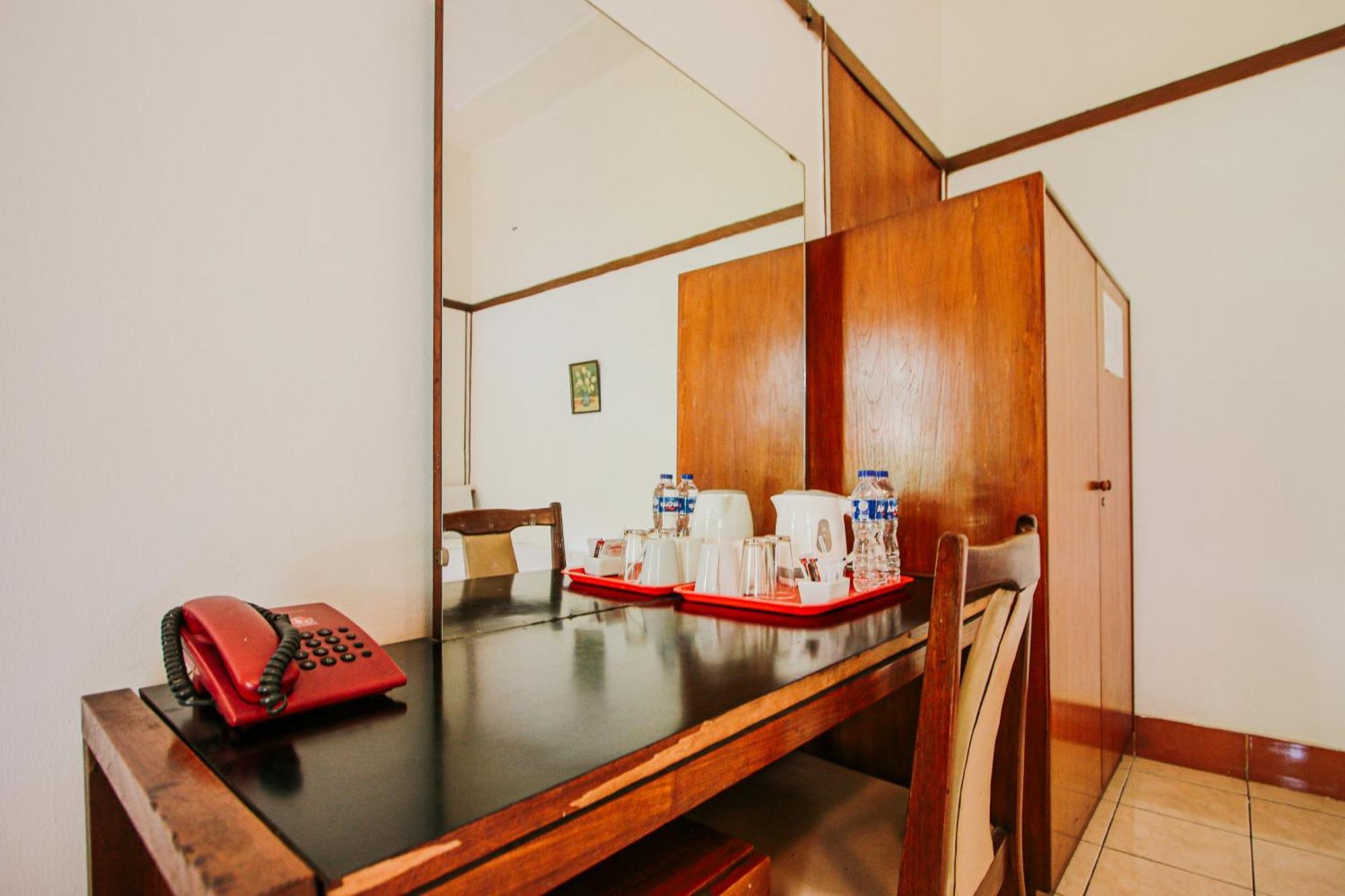 Hotel Bumi Asih Gedung Sate בנדונג מראה חיצוני תמונה