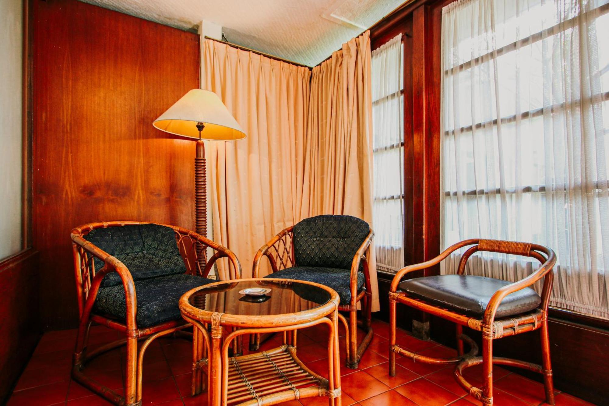 Hotel Bumi Asih Gedung Sate בנדונג מראה חיצוני תמונה