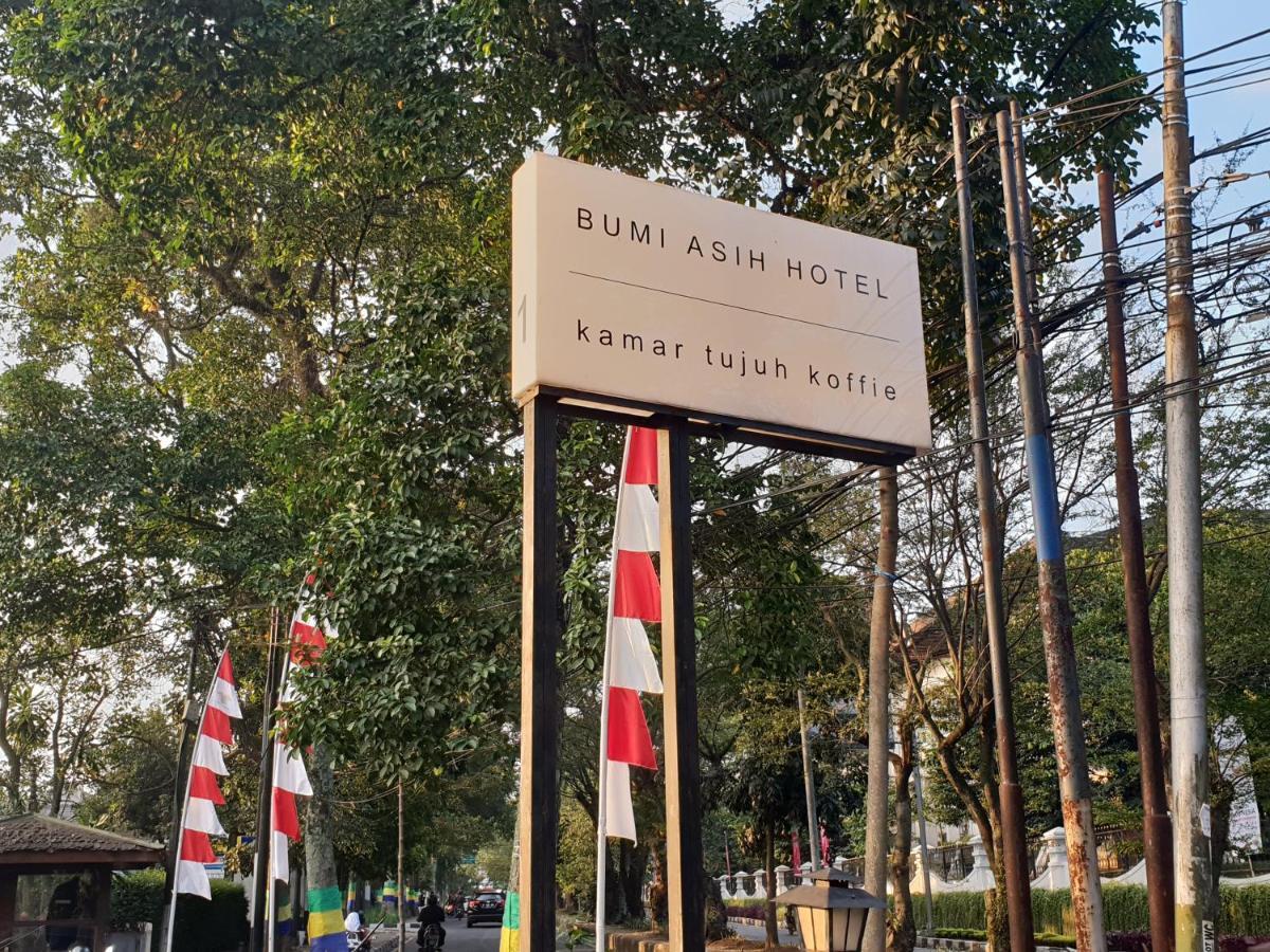 Hotel Bumi Asih Gedung Sate בנדונג מראה חיצוני תמונה